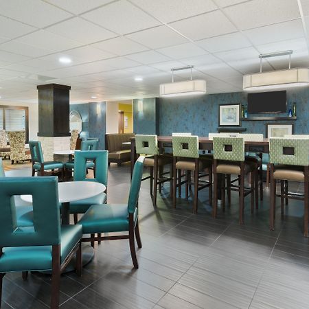 Holiday Inn Express Hotel & Suites Bentonville By Ihg Εξωτερικό φωτογραφία