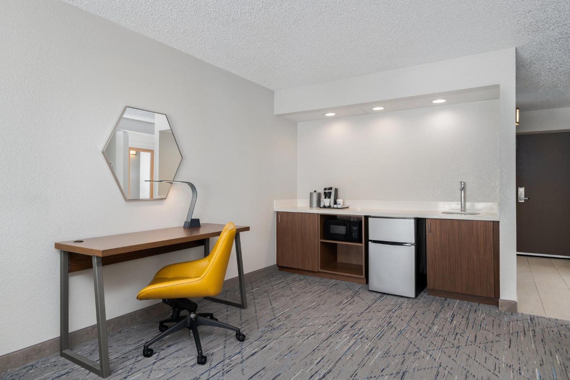 Holiday Inn Express Hotel & Suites Bentonville By Ihg Εξωτερικό φωτογραφία