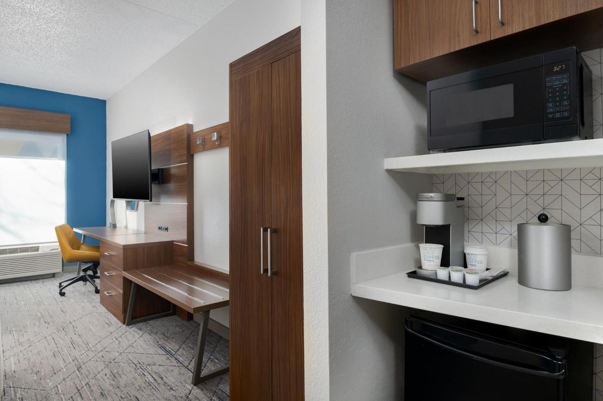 Holiday Inn Express Hotel & Suites Bentonville By Ihg Εξωτερικό φωτογραφία