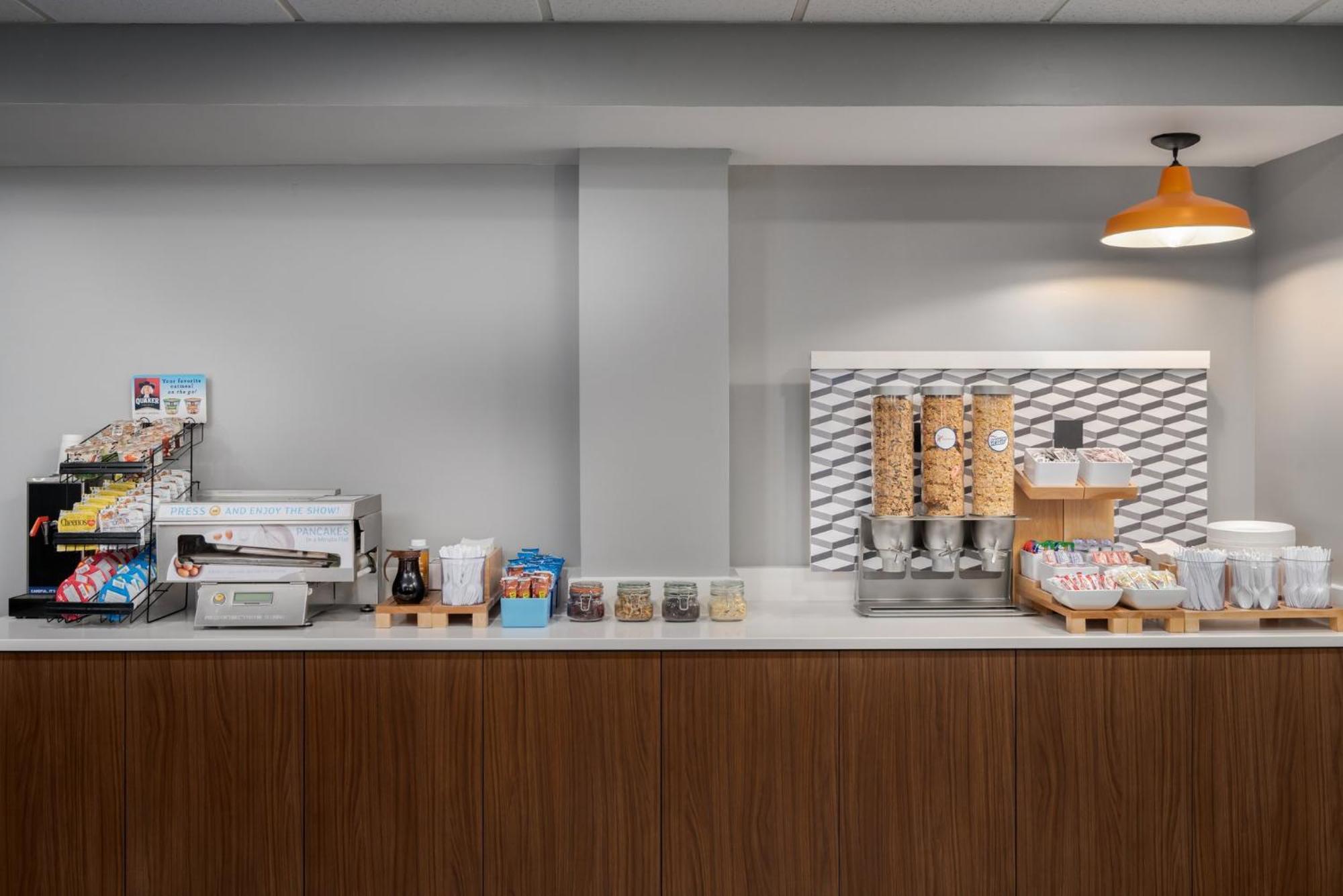 Holiday Inn Express Hotel & Suites Bentonville By Ihg Εξωτερικό φωτογραφία