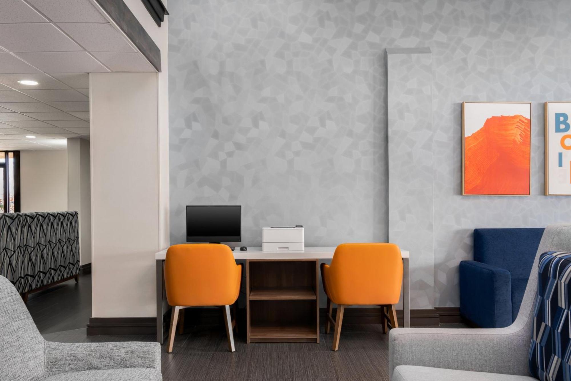 Holiday Inn Express Hotel & Suites Bentonville By Ihg Εξωτερικό φωτογραφία