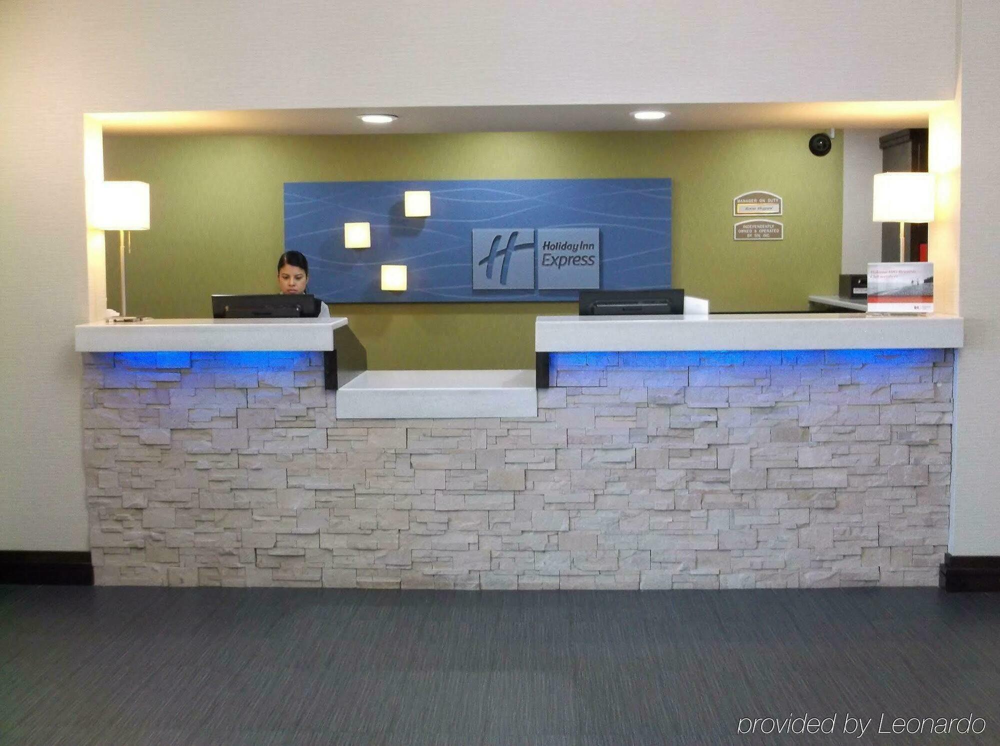 Holiday Inn Express Hotel & Suites Bentonville By Ihg Εξωτερικό φωτογραφία